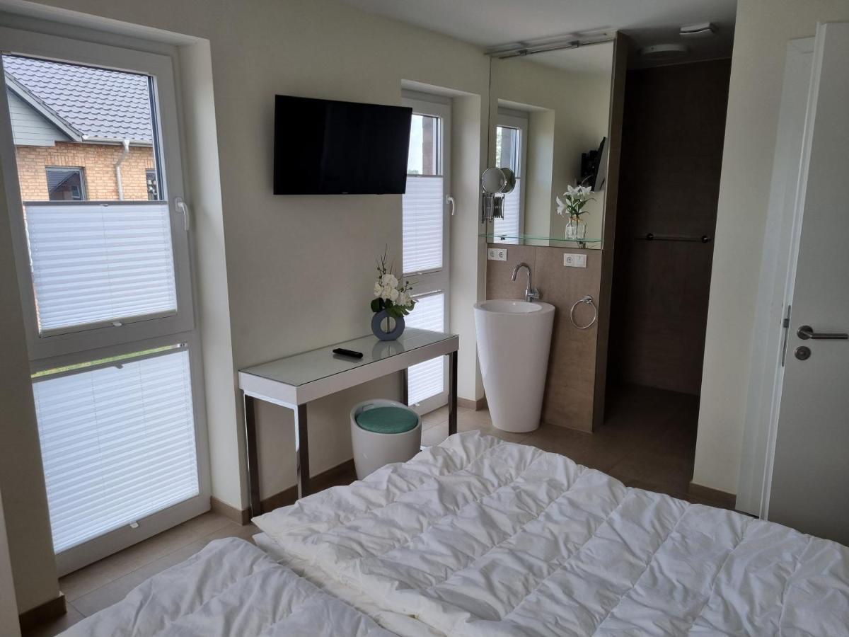 Neu!Moderne, Lichtdurchflutete Dhh, Zentral, Garten, Wallbox, Wlan Бутьядінген Екстер'єр фото
